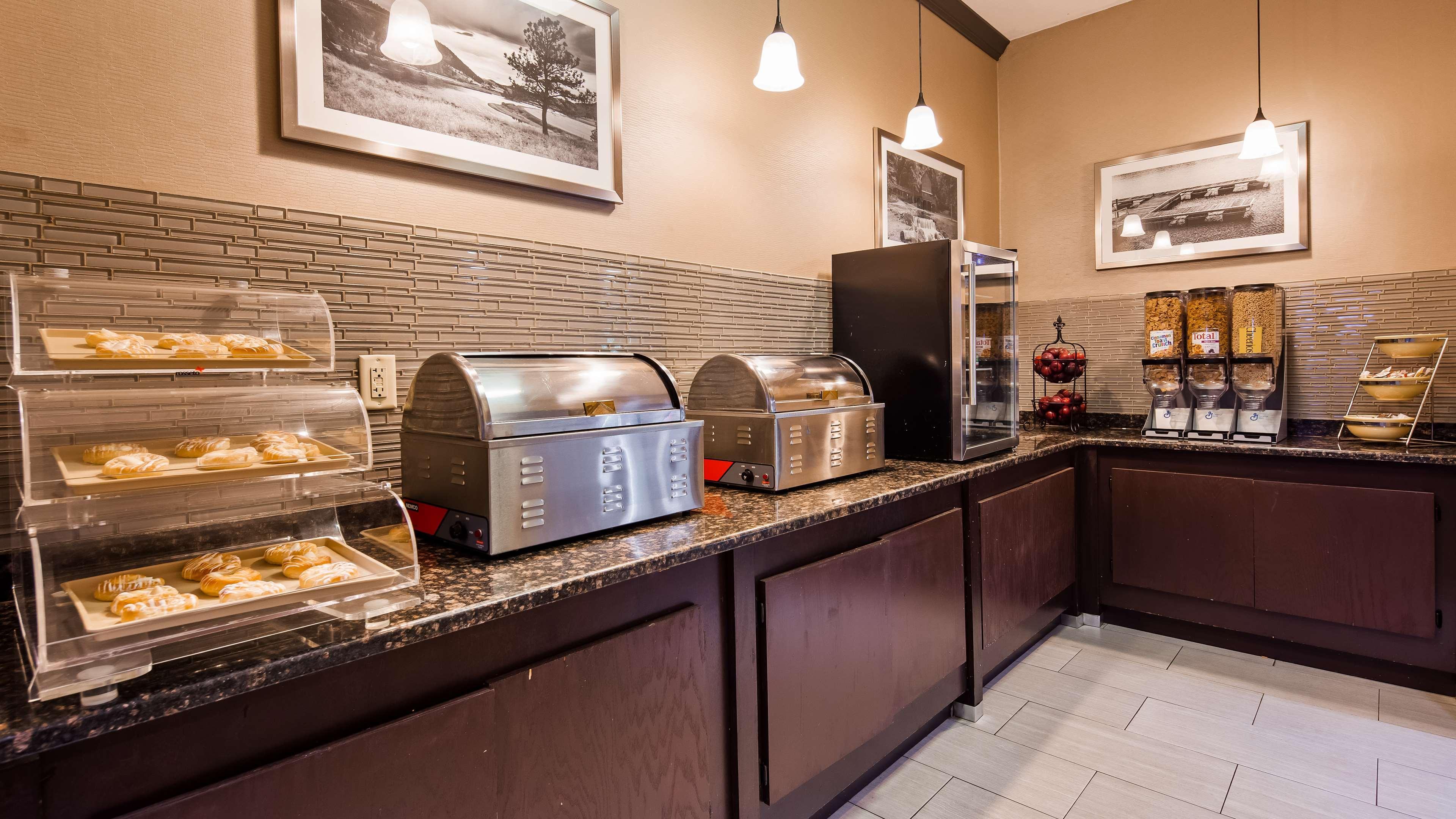 Best Western Plus Lee'S Summit Hotel & Suites Eksteriør billede