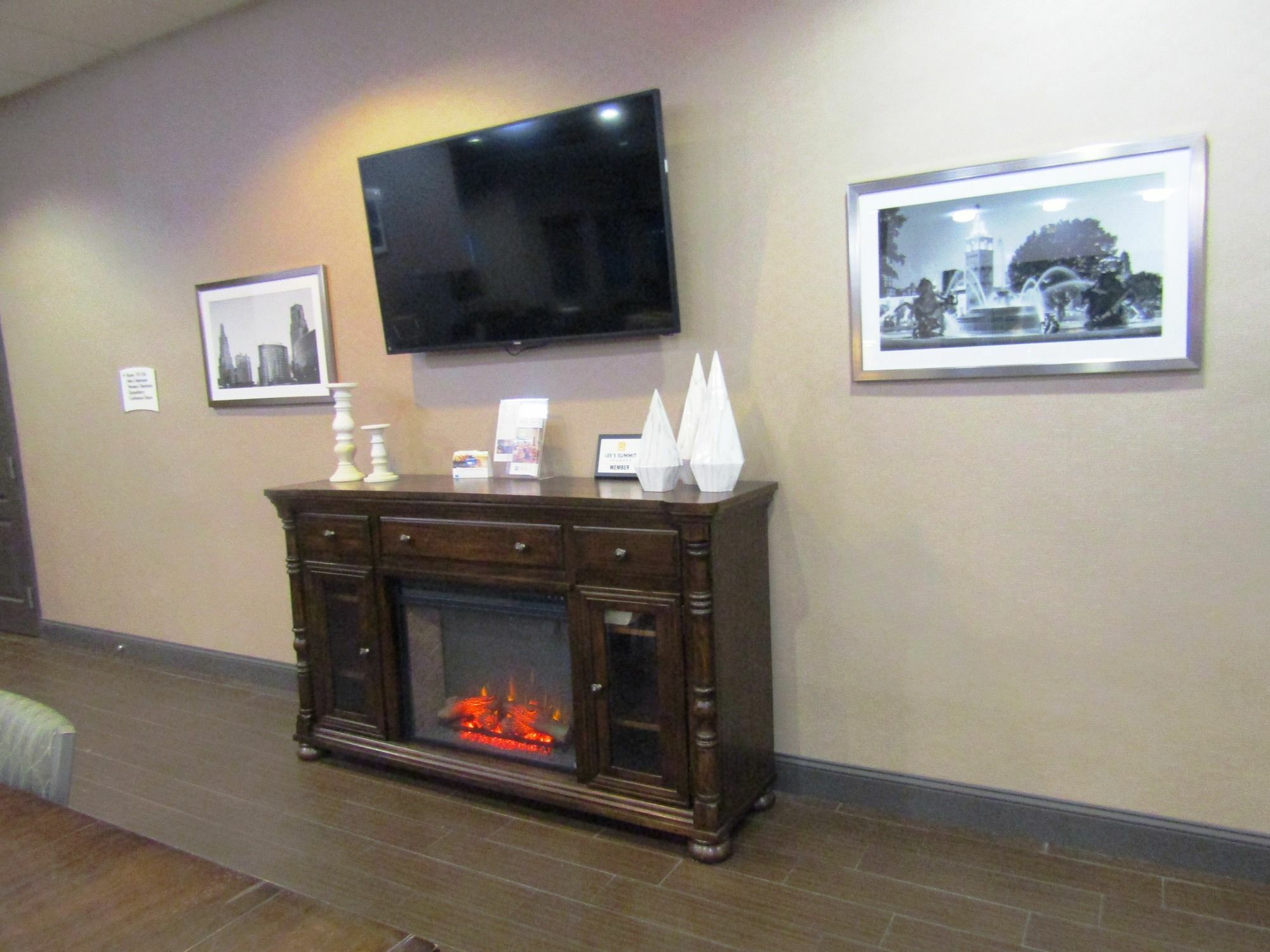 Best Western Plus Lee'S Summit Hotel & Suites Eksteriør billede